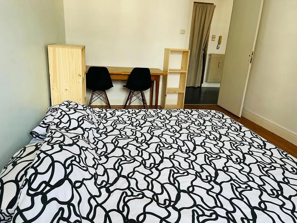 Chand Mama Apartment Chambery Homestay